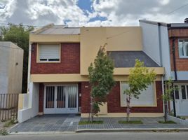 3 Bedroom House for sale in Santa Cruz, Guer Aike, Santa Cruz