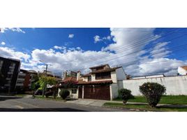 3 Bedroom Villa for sale in Fundacion Cardioinfantil-Instituto de Cardiologia, Bogota, Bogota