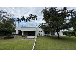 4 Bedroom House for sale in Risaralda, Pereira, Risaralda