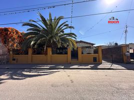 4 Bedroom House for sale in Jujuy, El Carmen, Jujuy