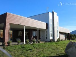 3 Bedroom House for rent in Aisen Del General Carlos Ibanez Del Campo, Coihaique, Coihaique, Aisen Del General Carlos Ibanez Del Campo
