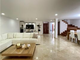 4 Habitación Villa en venta en Parque de los Pies Descalzos, Medellín, Medellín