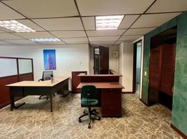 80 SqM Office for rent in River View Park, Cali, Yumbo