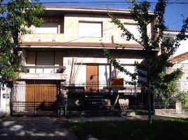 4 Bedroom House for sale in Lomas De Zamora, Buenos Aires, Lomas De Zamora