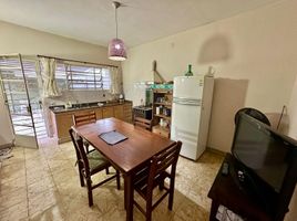 2 Habitación Casa en venta en Rosario, Santa Fe, Rosario