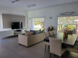 4 Bedroom Villa for sale in Capital, Cordoba, Capital