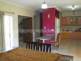 3 Bedroom House for sale in Quilmes, Buenos Aires, Quilmes