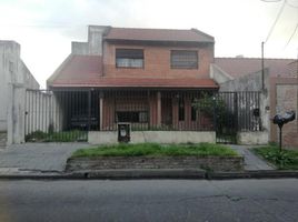4 Bedroom House for sale in Lomas De Zamora, Buenos Aires, Lomas De Zamora