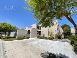 5 Bedroom House for sale in Santiago, Santiago, Santiago, Santiago