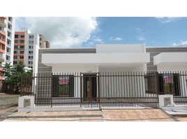 4 Bedroom Villa for sale in Cordoba, Monteria, Cordoba