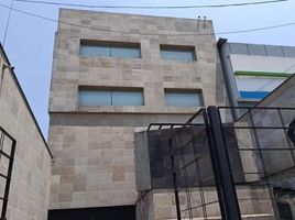 200 m² Office for rent in Cuajimalpa De Morelos, Mexico City, Cuajimalpa De Morelos