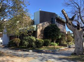 5 Habitación Casa en venta en Lomas De Zamora, Buenos Aires, Lomas De Zamora