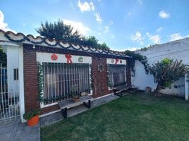 2 Bedroom House for sale in General Sarmiento, Buenos Aires, General Sarmiento