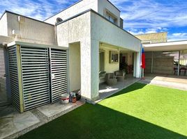4 Bedroom House for sale in Chile, Rinconada, Los Andes, Valparaiso, Chile