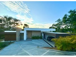 4 Bedroom House for sale in Pereira, Risaralda, Pereira