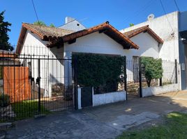 3 Bedroom House for sale in General Sarmiento, Buenos Aires, General Sarmiento