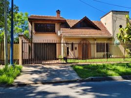 3 Bedroom House for sale in General Sarmiento, Buenos Aires, General Sarmiento