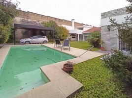 4 Bedroom House for sale in Rosario, Santa Fe, Rosario