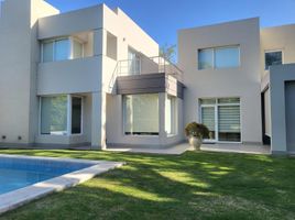 3 Bedroom Villa for rent in Neuquen, Confluencia, Neuquen