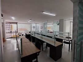 88 SqM Office for rent in River View Park, Cali, Cali