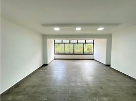 3 Bedroom Apartment for sale in Bare Foot Park (Parque de los Pies Descalzos), Medellin, Medellin