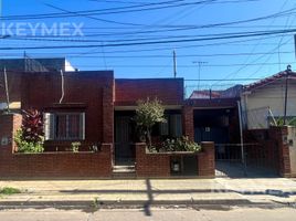 2 Bedroom House for sale in San Isidro, Buenos Aires, San Isidro