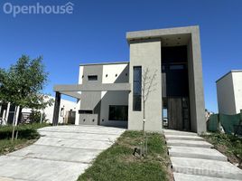 Villa 3 chambre à vendre à Pilar, Buenos Aires, Pilar