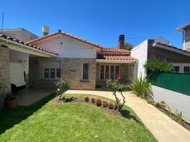 2 Bedroom House for sale in Vicente Lopez, Buenos Aires, Vicente Lopez