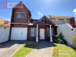 3 Bedroom House for sale in Moron, Buenos Aires, Moron