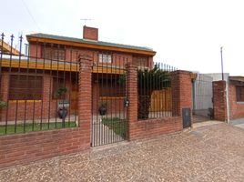 4 Bedroom Villa for sale in La Matanza, Buenos Aires, La Matanza