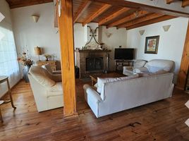 5 Bedroom House for sale in Neuquen, Confluencia, Neuquen