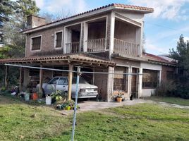 4 Bedroom House for sale in General Sarmiento, Buenos Aires, General Sarmiento