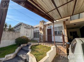 2 Bedroom House for sale in Quilmes, Buenos Aires, Quilmes