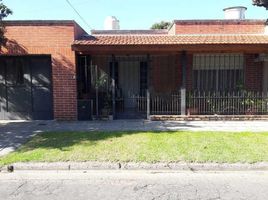 3 Bedroom House for sale in General Sarmiento, Buenos Aires, General Sarmiento