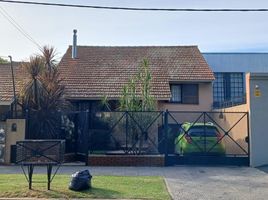 4 Bedroom House for sale in Almirante Brown, Buenos Aires, Almirante Brown