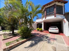 3 Bedroom Villa for sale in Mayor Luis J Fontana, Chaco, Mayor Luis J Fontana