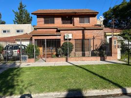 Maison 4 chambre à vendre à Lomas De Zamora, Buenos Aires, Lomas De Zamora