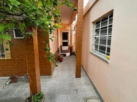 2 Bedroom House for sale in Lanus, Buenos Aires, Lanus