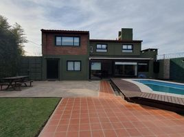 3 Bedroom House for sale in Colon, Cordoba, Colon