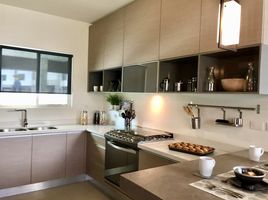산티아고, 누에 보 레온PropertyTypeNameBedroom, 산티아고