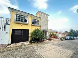 6 Bedroom House for sale in Huitzilac, Morelos, Huitzilac