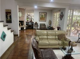 4 Bedroom Villa for sale in Bare Foot Park (Parque de los Pies Descalzos), Medellin, Medellin