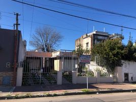 2 Bedroom House for rent in Avellaneda, Buenos Aires, Avellaneda