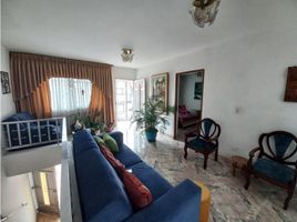 4 Bedroom House for sale in Bare Foot Park (Parque de los Pies Descalzos), Medellin, Medellin