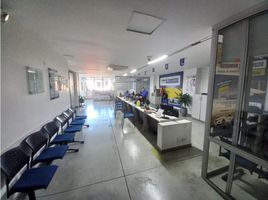 439 m² Office for sale in Parque de los Pies Descalzos, Medellín, Medellín