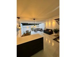 4 Habitación Casa en venta en Centro Comercial Unicentro Medellin, Medellín, Medellín