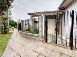 2 Bedroom House for sale in San Isidro, Buenos Aires, San Isidro