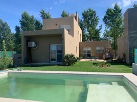 3 Bedroom Villa for sale in San Lorenzo, Santa Fe, San Lorenzo