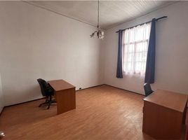 18 m² Office for rent in Chile, Santiago, Santiago, Santiago, Chile