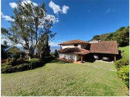 4 Habitación Villa en venta en Parque de los Pies Descalzos, Medellín, Medellín